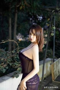 星与月是天上的洞